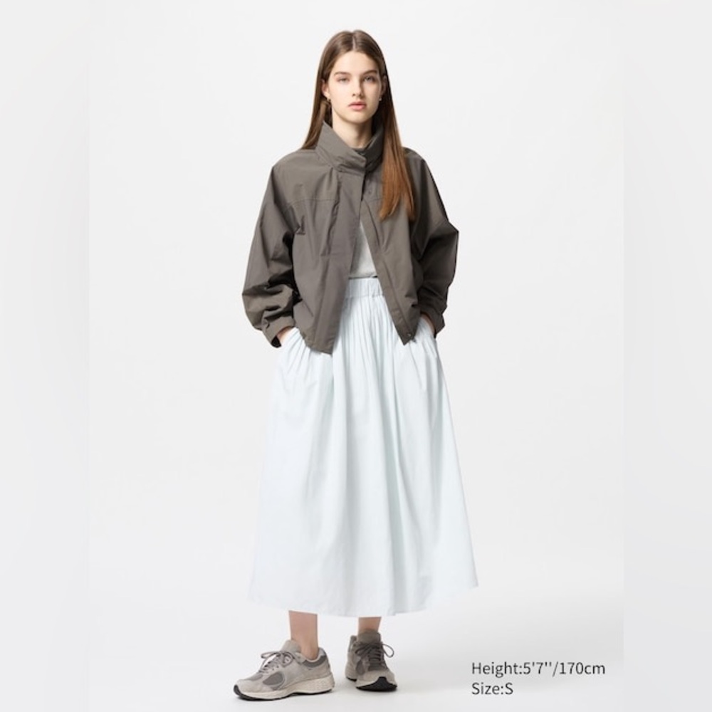 Uniqlo midi A skirt